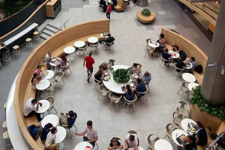 رستوران در دبی مال